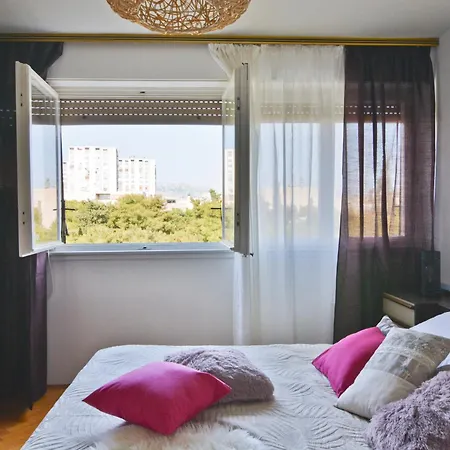 Parkview With Balcony * スプリト
